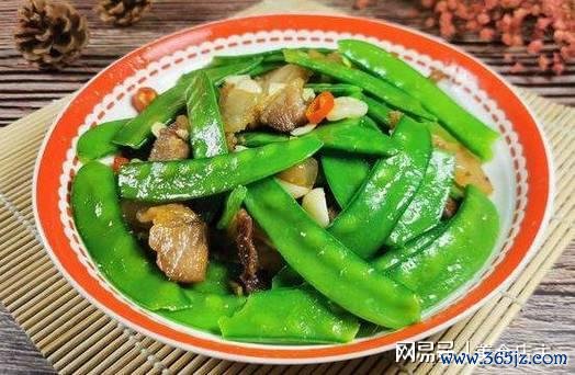 凯时体育游戏app平台3、加入1汤匙生抽、1汤匙蚝油和极少食