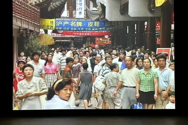 体育游戏app平台一批原清廷的高官大吏及硕学鸿儒先自后到上海
